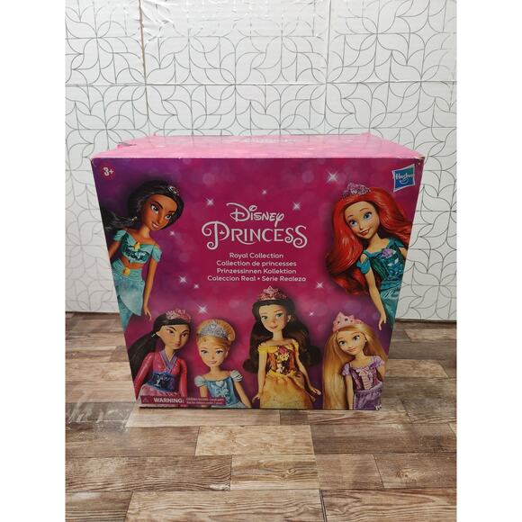 Disney Princess Royal Collection Set of 12 Shimmer Dolls Jasmine Rapunzel Ariel - Picture 1 of 7